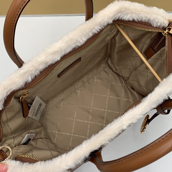 MICHAEL KORS AVRIL LARGE TOP ZIP SATCHEL LUGGAGE MULTI WITH FLUFFY FUR - Picture 8 of 16